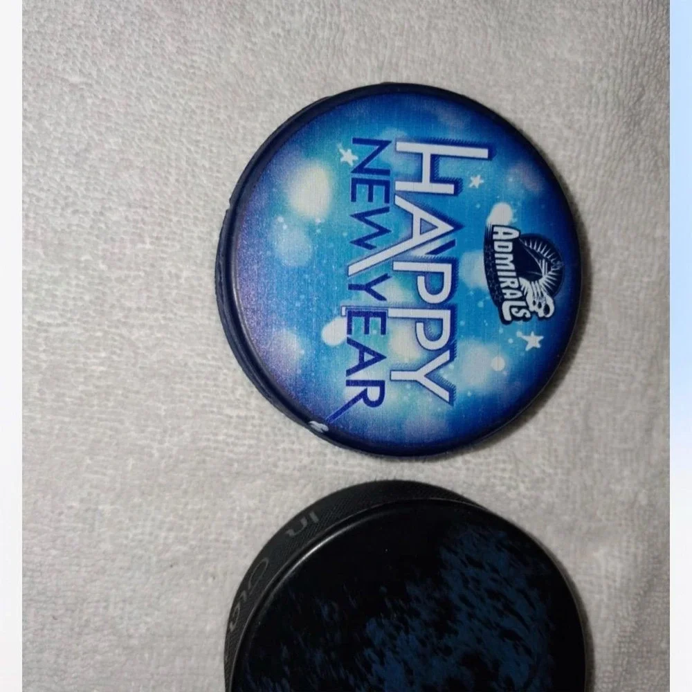 Norfolk Admirals Happy New Year Commemorative Hockey‎ Puck